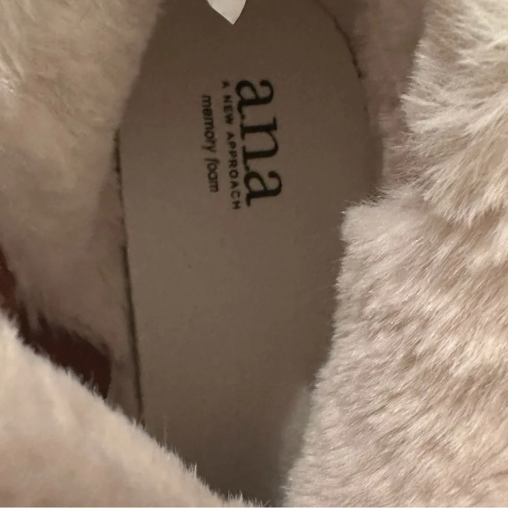 ANA A New Approach Booties size 10 - Picture 6 of 10